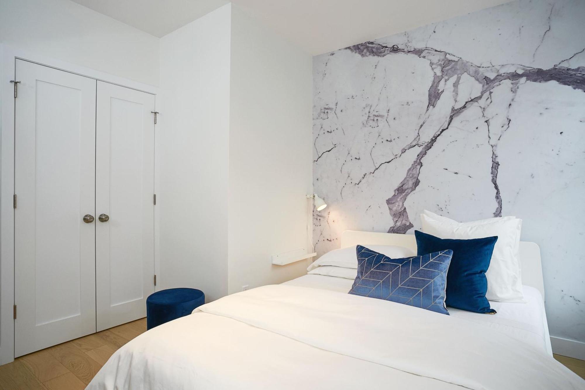 Explore Montreal From Sleek Contemporary Apartment By Den Stays Kamer foto